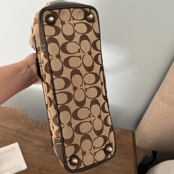 Authentic Coach Purse - Picture 3 of 6